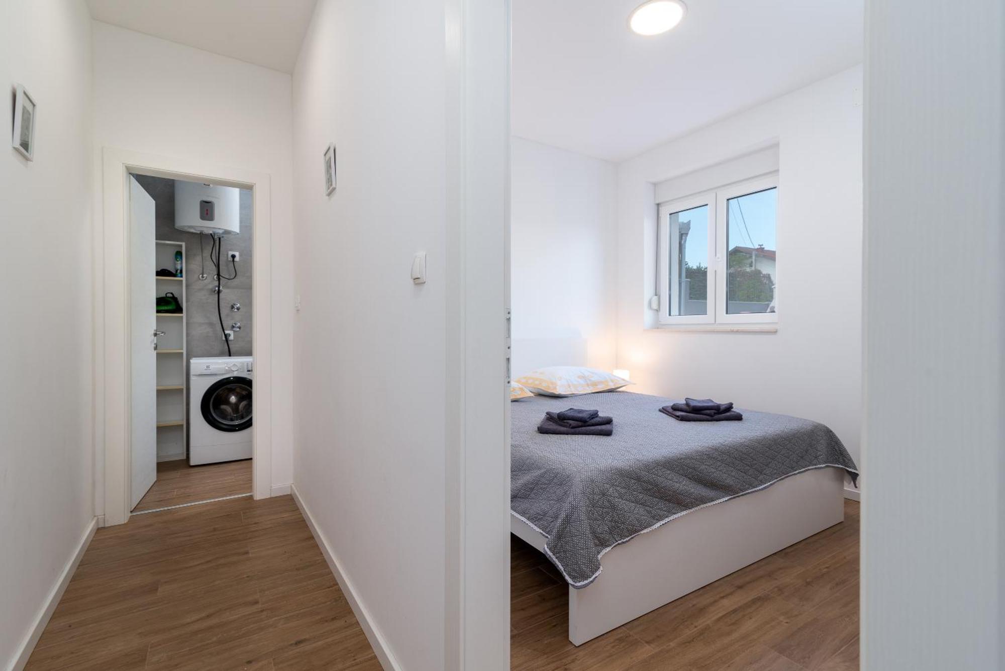 Apartman Dino Trogir Exterior photo