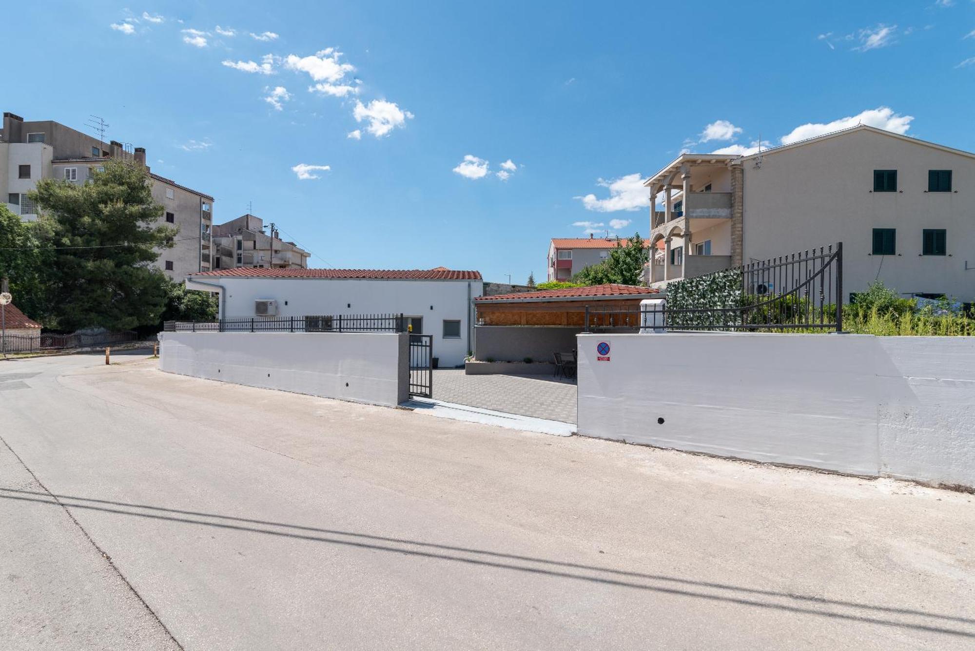 Apartman Dino Trogir Exterior photo